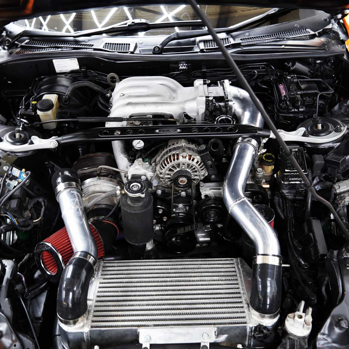 engine.jpg__PID:8baa9983-e782-4d00-8cc8-46a4886120ef